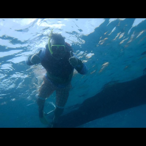 Meet your Posher, Luis - Picture 5 of 12